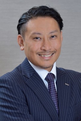 nsm5dngwbpdhz3sxj6id_320_400-60d7bac7.jpg