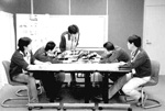 小糸製作所